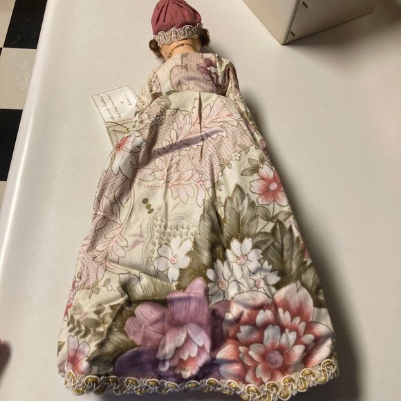 1987 Brinn's American Tradition "First Lady Series" Elizabeth Monroe Doll - Picture 5 of 16